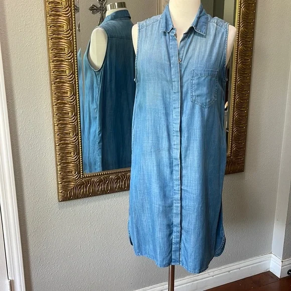 beachlunchlounge | Dresses | Beachlunchlounge Chambray Sleeveless Shift  Dress | Poshmark